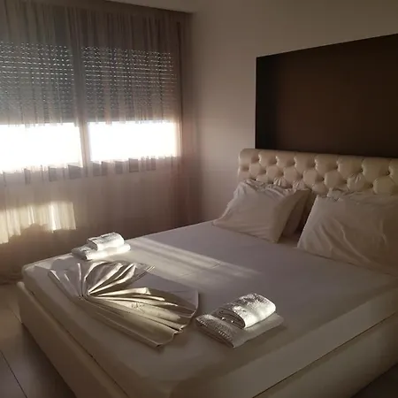 Mateo Apartment Sarande