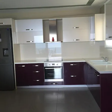 Mateo Apartment